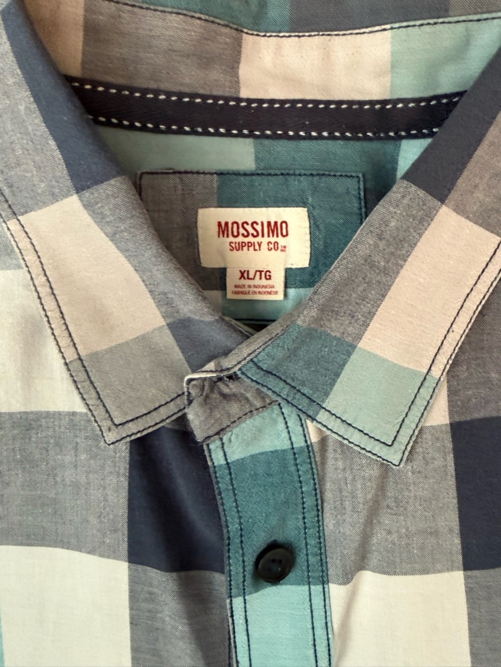 Men’s Button Down Shirt Bundle - Picture 8 of 8
